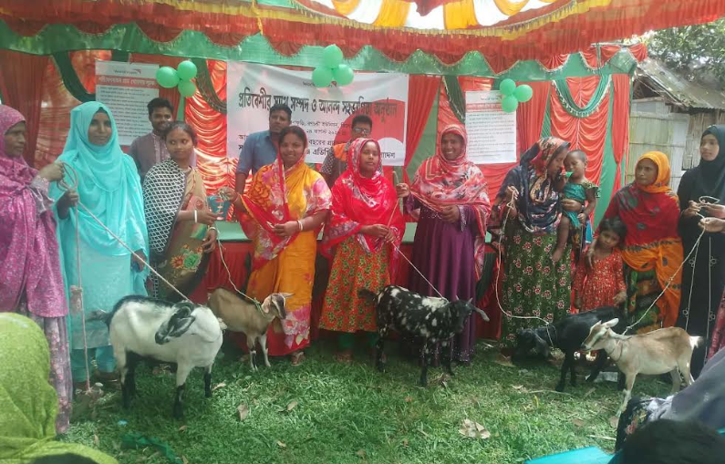 কিশোরগঞ্জে প্রতিবেশীদের মাঝে সম্পদ ও আনন্দ সহভাগিতা অনুষ্ঠান