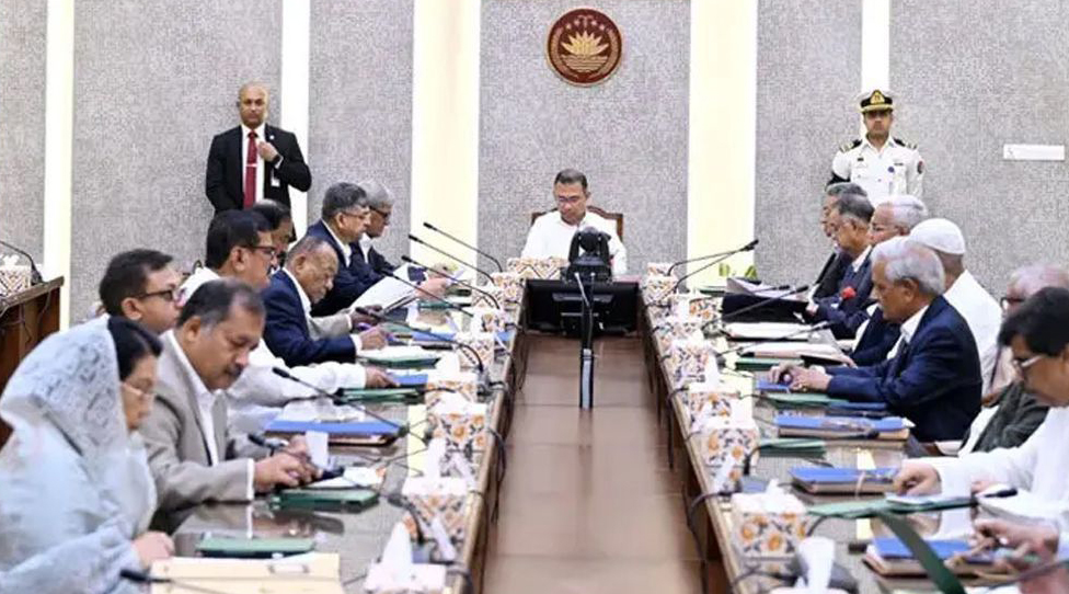 নতুন পে-স্কেল মন্ত্রিসভায়, চার ধাপে বাড়বে সরকারি কর্মীদের বেতন