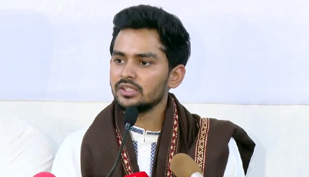 আসিফ মাহমুদের বিরুদ্ধে দুর্নীতির অভিযোগের প্রাথমিক সত্যতা পেয়েছে দুদক